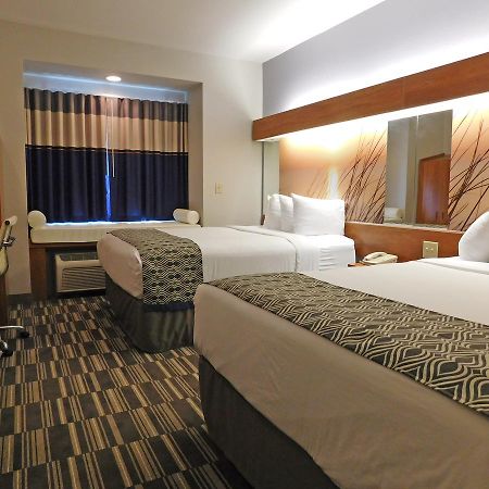 Microtel Inn & Suites By Wyndham Port Charlotte Punta Gorda Exteriör bild